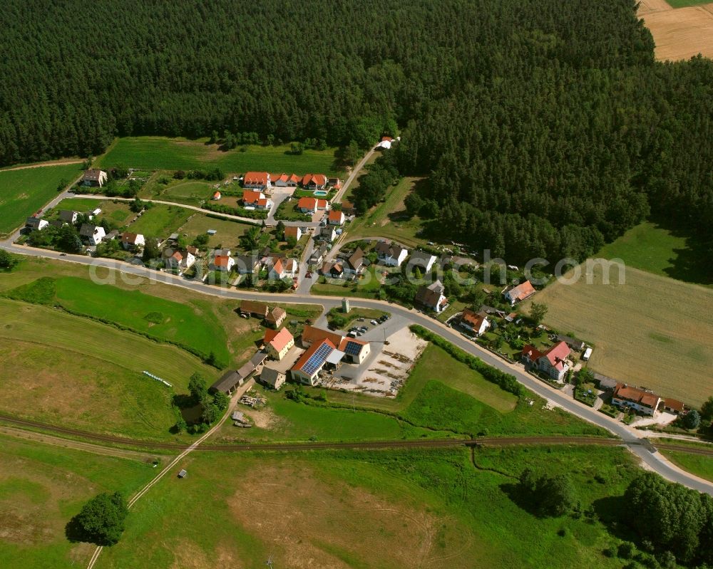 Aerial image Wernsmühle - Village - view on the edge of forested areas in Wernsmühle in the state Bavaria, Germany