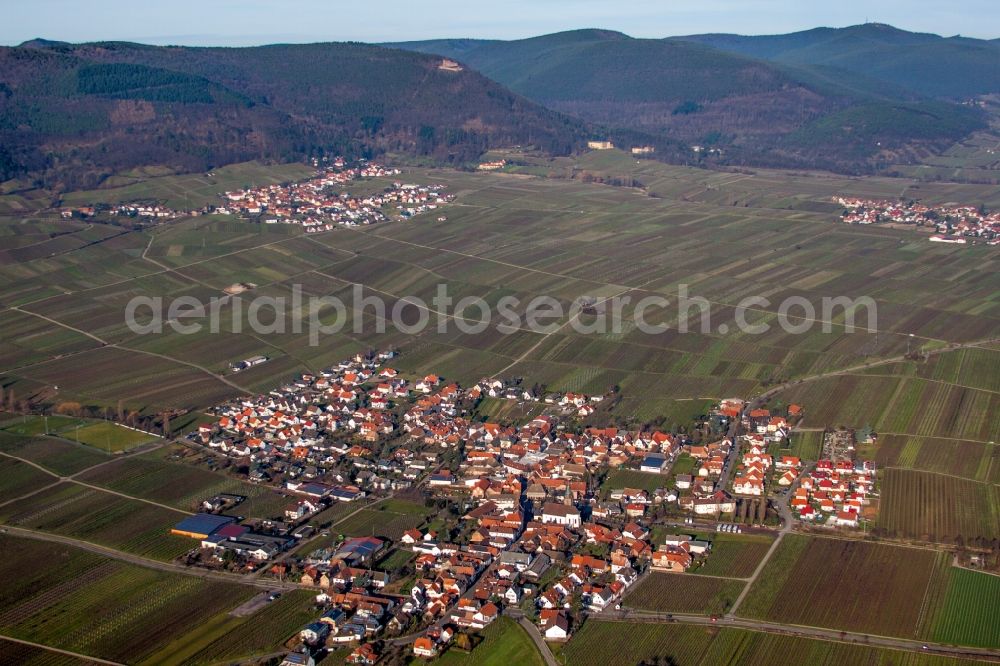 Aerial photograph Hainfeld - Village - view on the edge of wine yards in Hainfeld in the state Rhineland-Palatinate, Germany