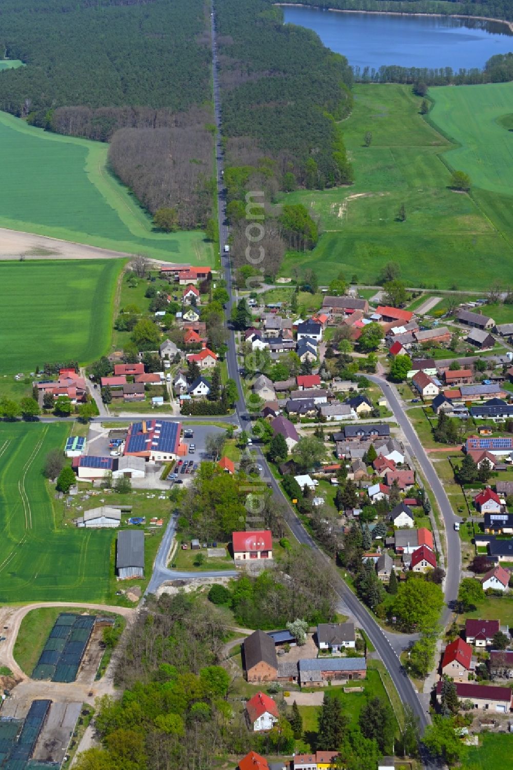 Ranzig from above - Village view along Ranziger Hauptstrasse in Ranzig in the state Brandenburg, Germany