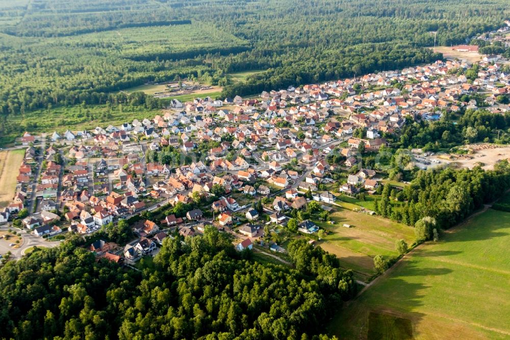 Schirrhein from the bird's eye view: Village view in Schirrhein in Grand Est, France