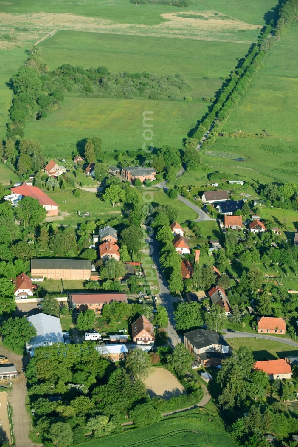 Aerial photograph Spoitgendorf - Village view in Spoitgendorf in the state Mecklenburg - Western Pomerania, Germany