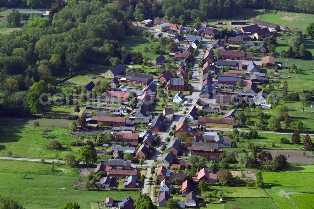 Telschow from the bird's eye view: Village view in Telschow in the state Brandenburg, Germany