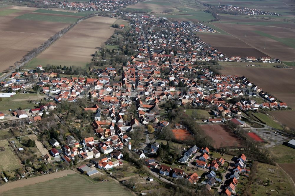 Undenheim from the bird's eye view: Village view of Undenheim in the state Rhineland-Palatinate