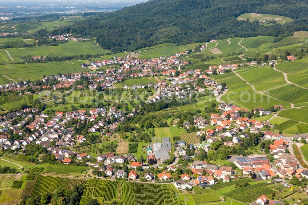 Aerial photograph Varnhalt - Village view in Varnhalt in the state Baden-Wurttemberg, Germany