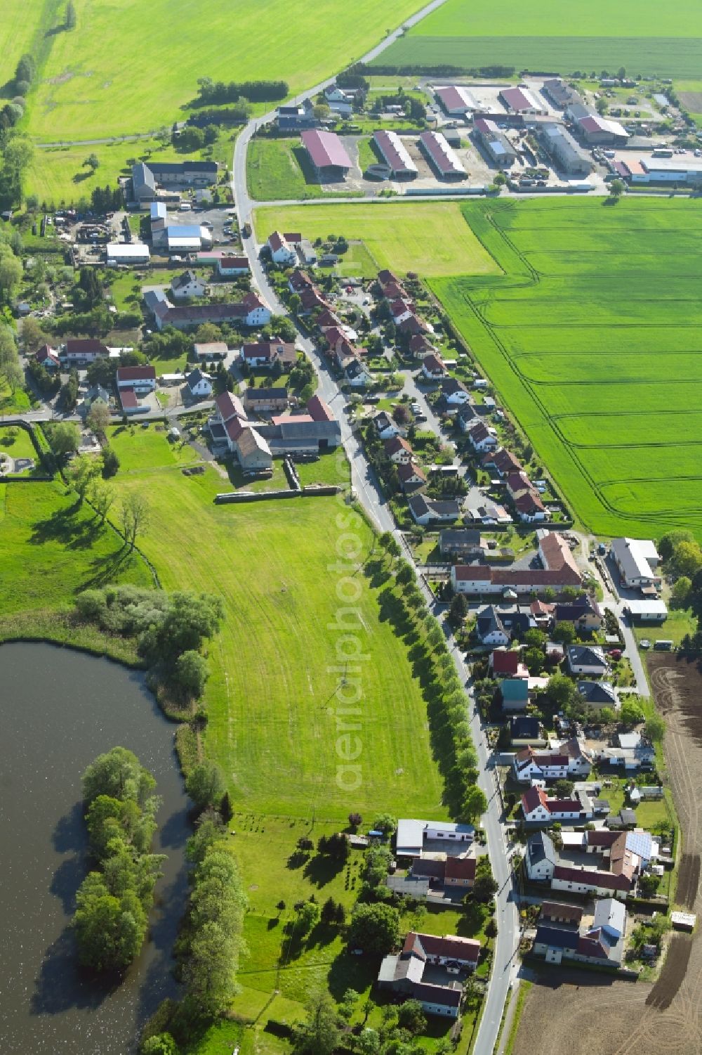 Aerial image Welxande - Village view in Welxande in the state Saxony, Germany