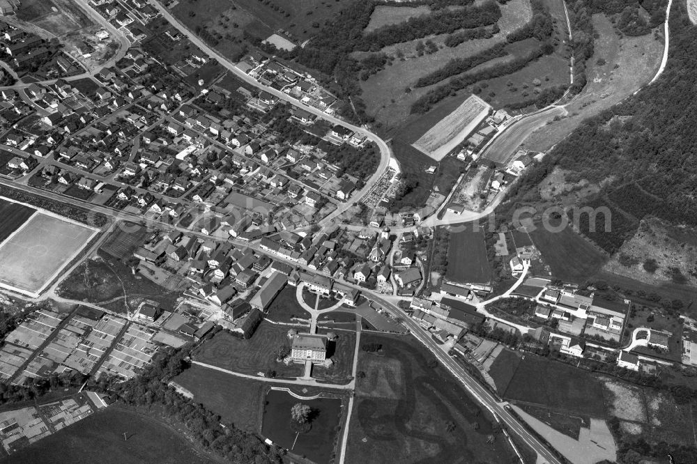 Aerial photograph Gleisenau - Village - View of the district Hassberge belonging municipality in Gleisenau in the state Bavaria