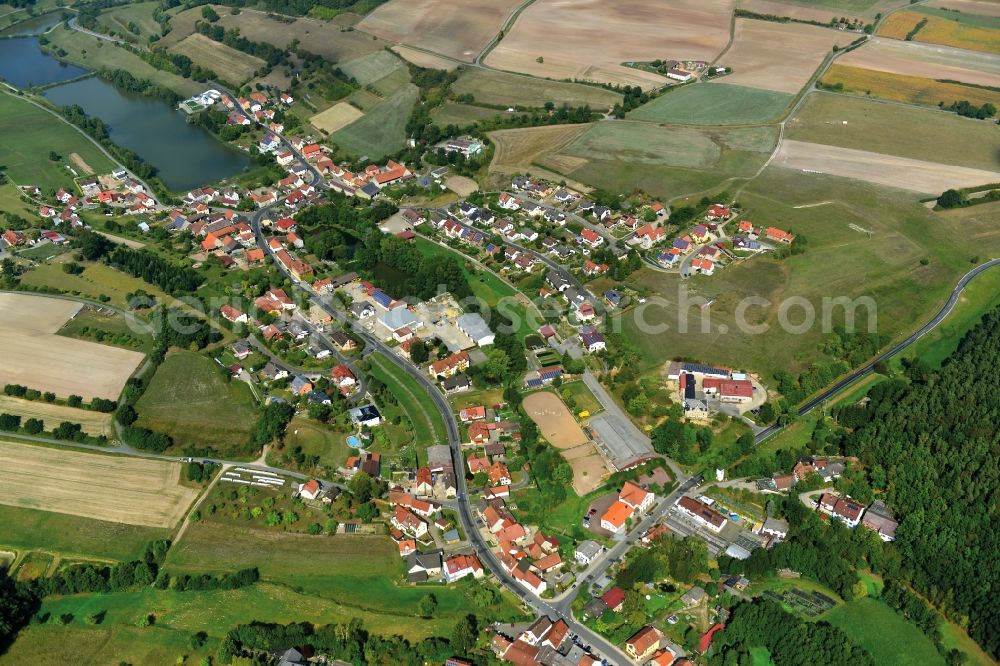 Tretzendorf from the bird's eye view: Village - View of the district Hassberge belonging municipality in Tretzendorf in the state Bavaria