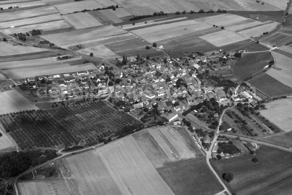 Aerial photograph Uchenhofen - Village - View of the district Hassberge belonging municipality in Uchenhofen in the state Bavaria