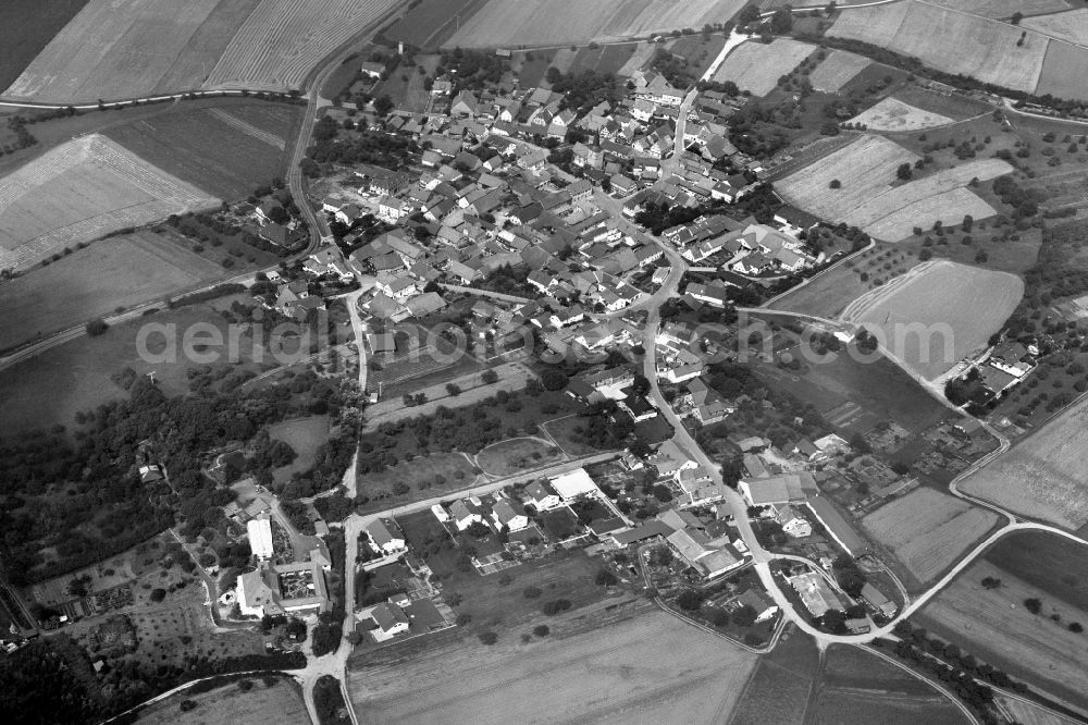 Unfinden from above - Village - View of the district Hassberge belonging municipality in Unfinden in the state Bavaria