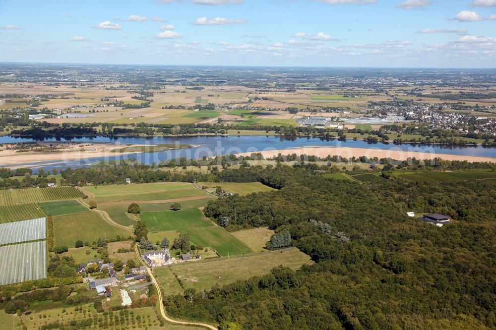 Aerial image Saint Remy la Varenne - Village on the river bank areas of the Loire in Saint Remy la Varenne in Pays de la Loire, France. The landscape is characterized by fields and forests