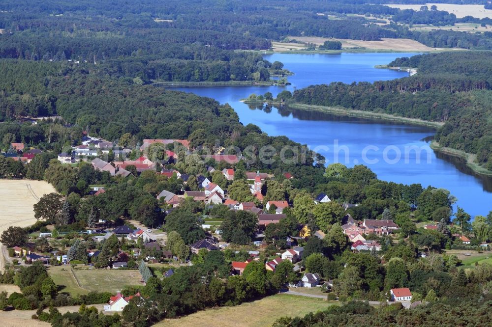 Aerial photograph Stechow-Ferchesar - Village on the lake bank areas of Ferchesarer See in Stechow-Ferchesar in the state Brandenburg, Germany