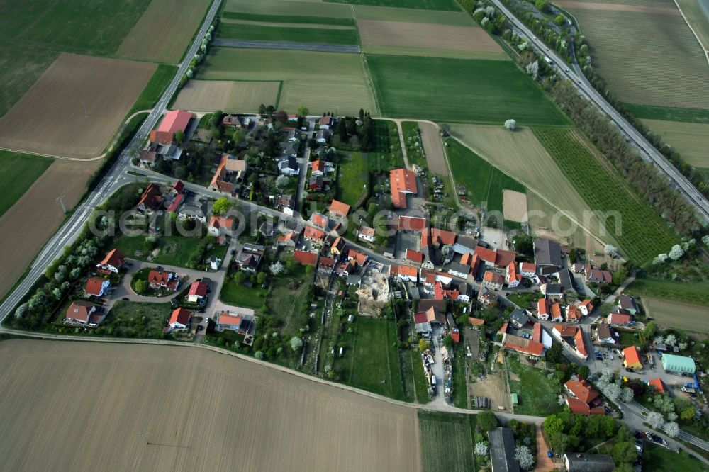 Dintesheim from the bird's eye view: Village view from Dintesheim is a municipality in the district Alzey-Worms in Rhineland-Palatinate