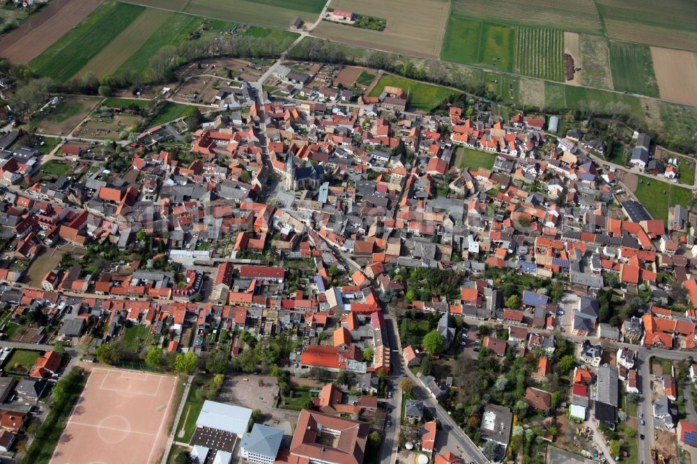 Flonheim from the bird's eye view: Village view from Flonheim is a municipality in the district Alzey-Worms in Rhineland-Palatinate