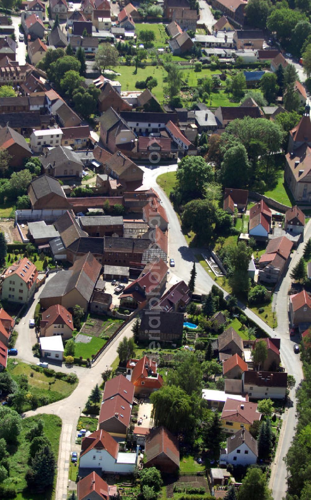 Aerial image Hopfgarten - Dorfansicht / Stadtansicht Hopfgarten in Thüringen. Hopfgarten ist Teil der Verwaltungsgemeinschaft Grammetal. Village / City scape of Hopfgarten in Thuringia.