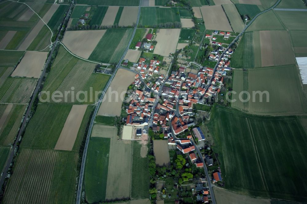 Kettenheim from above - Village view from Kettenheim is a municipality in the district Alzey-Worms in Rhineland-Palatinate