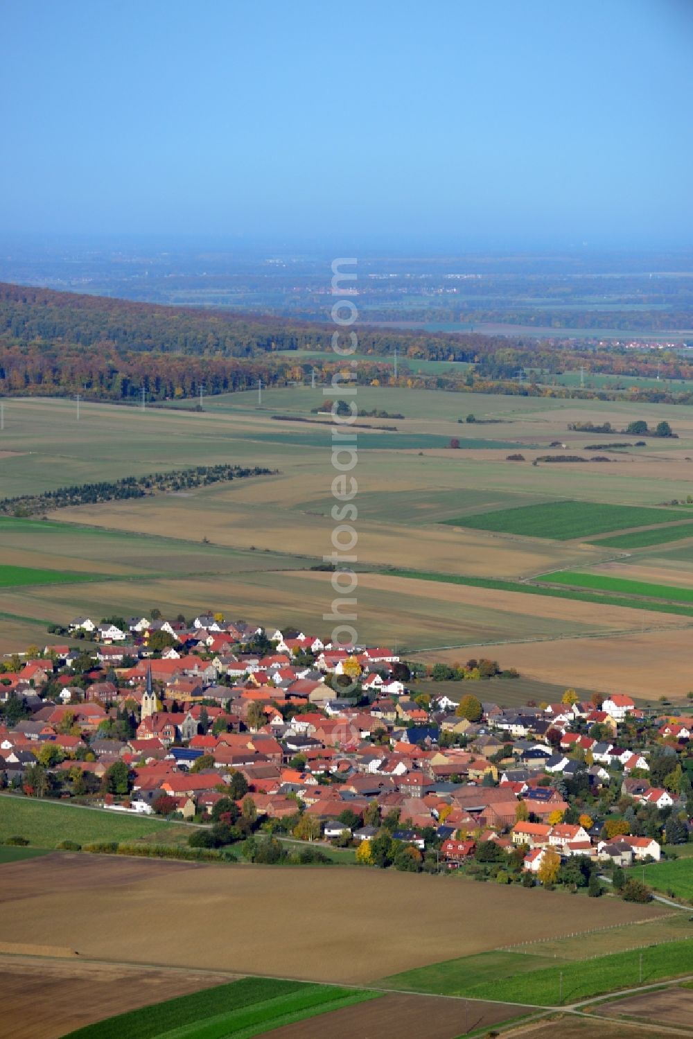 Aerial photograph Lelm - View of the village Lelm in the state Lower Saxony. In the centre of this village is the Romanesque and several times upgraded Church of Lelm