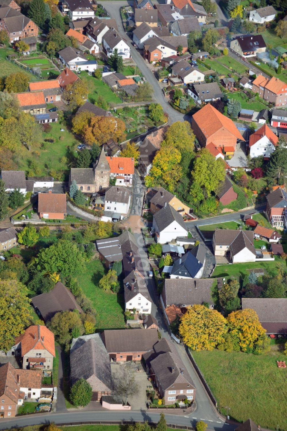 Lüerdissen from the bird's eye view: View of the village Lüerdissen in the state Lower Saxony