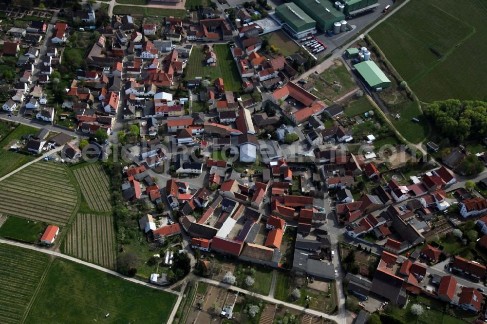 Aerial photograph Lonsheim - Village view from Lonsheim is a municipality in the district Alzey-Worms in Rhineland-Palatinate