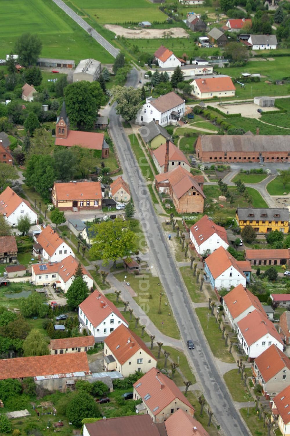 Aerial image Nennhausen OT Liepe - Villagescape of Liepe near by Nennhausen in Brandenburg