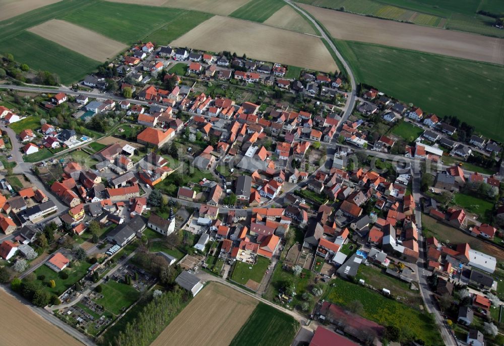 Offenheim from the bird's eye view: Village view from Offenheim is a municipality in the district Alzey-Worms in Rhineland-Palatinate