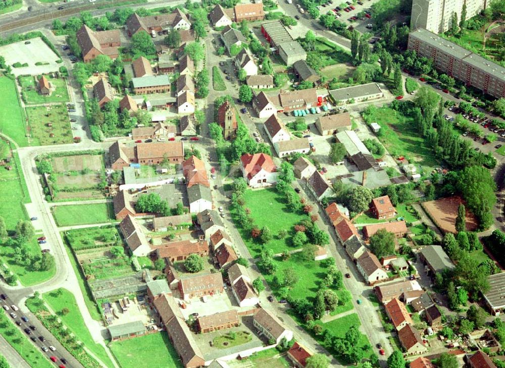 Berlin - Marzahn from above - Dorfkern von Alt - Marzahn in Berlin - Marzahn.