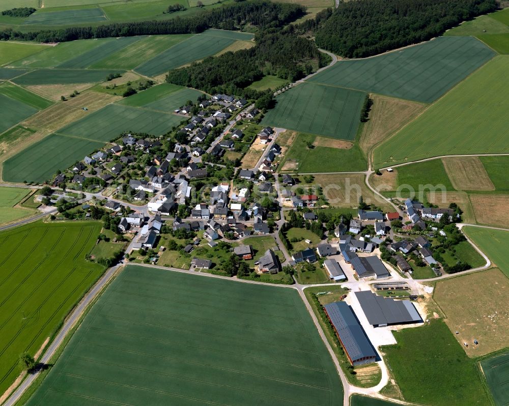 Altweidelbach from the bird's eye view: Village core in Altweidelbach in the state Rhineland-Palatinate