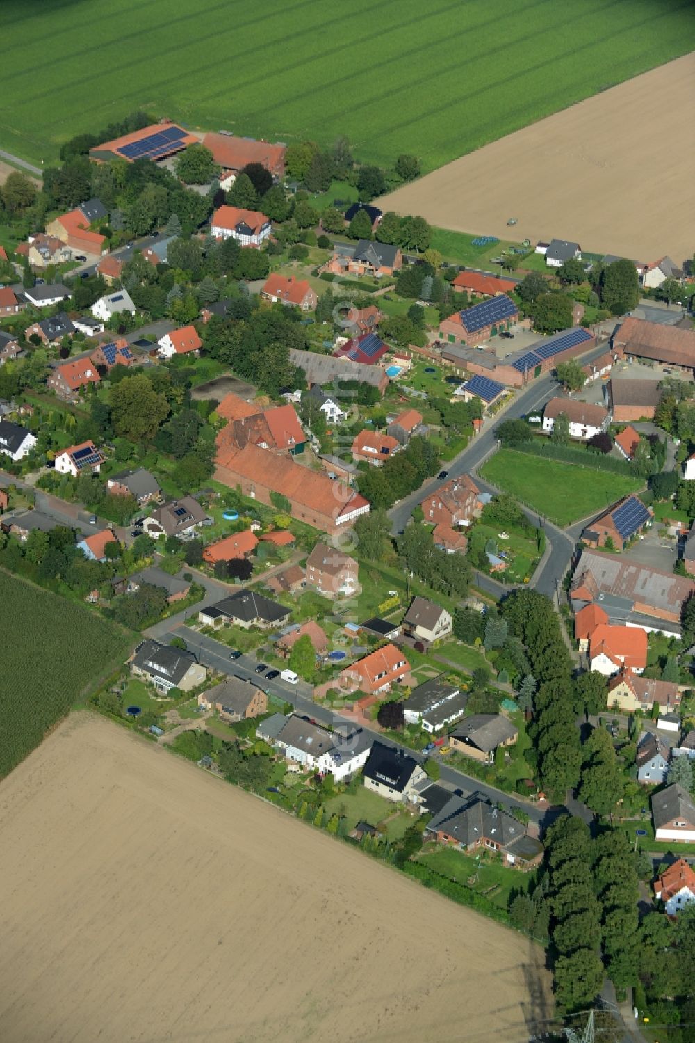 Aerial photograph Berkum - Village core in Berkum in the state Lower Saxony