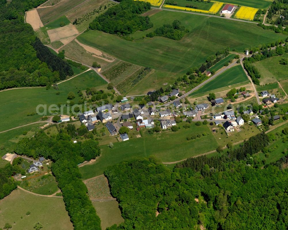 Aerial photograph Brodenbach, Kröpplingen - Village core in Brodenbach, Kroepplingen in the state Rhineland-Palatinate