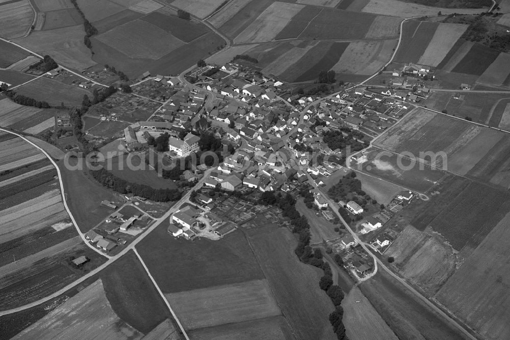 Bundorf from the bird's eye view: Village core in Bundorf in the state Bavaria