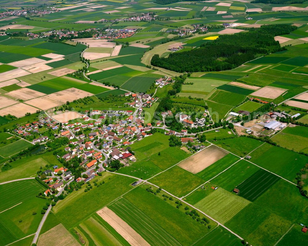 Aerial photograph Attenweiler - Agricultural land and field boundaries surround the settlement area of the village in Attenweiler in the state Baden-Wuerttemberg, Germany