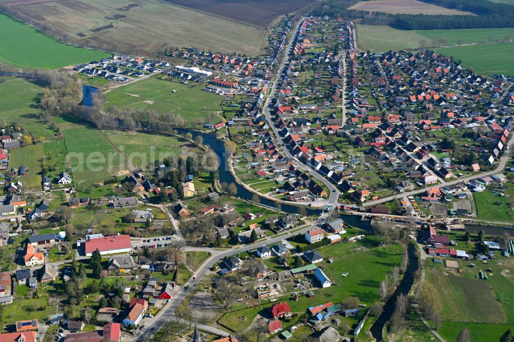 Aerial image Banzkow - Agricultural land and field boundaries surround the settlement area of the village in Banzkow in the state Mecklenburg - Western Pomerania, Germany