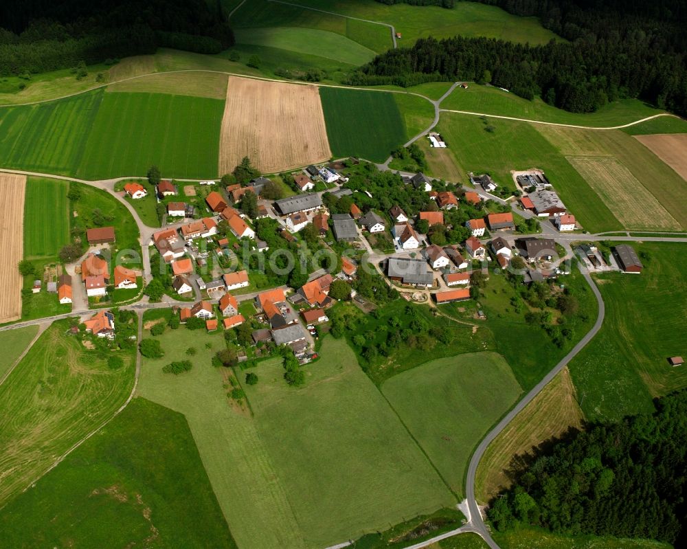 Aerial photograph Brend - Agricultural land and field boundaries surround the settlement area of the village in Brend in the state Baden-Wuerttemberg, Germany