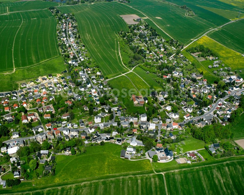 Aerial image Chemnitz-Wittgensdorf - Agricultural land and field boundaries surround the settlement area of the village in Chemnitz-Wittgensdorf in the state Saxony, Germany