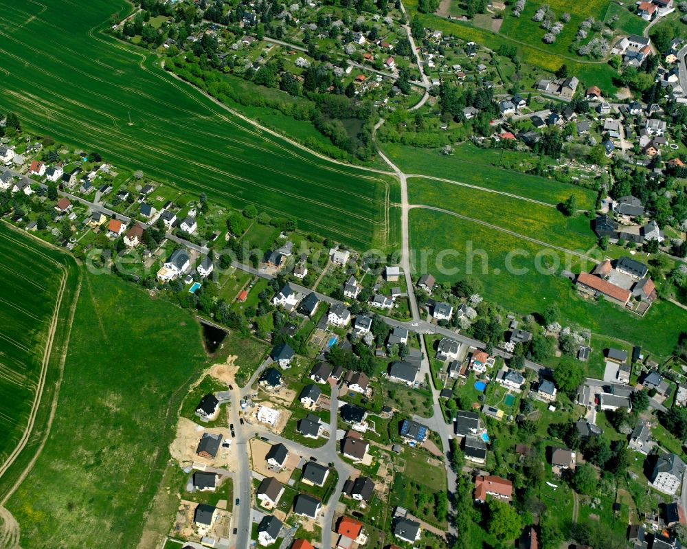 Chemnitz-Wittgensdorf from above - Agricultural land and field boundaries surround the settlement area of the village in Chemnitz-Wittgensdorf in the state Saxony, Germany