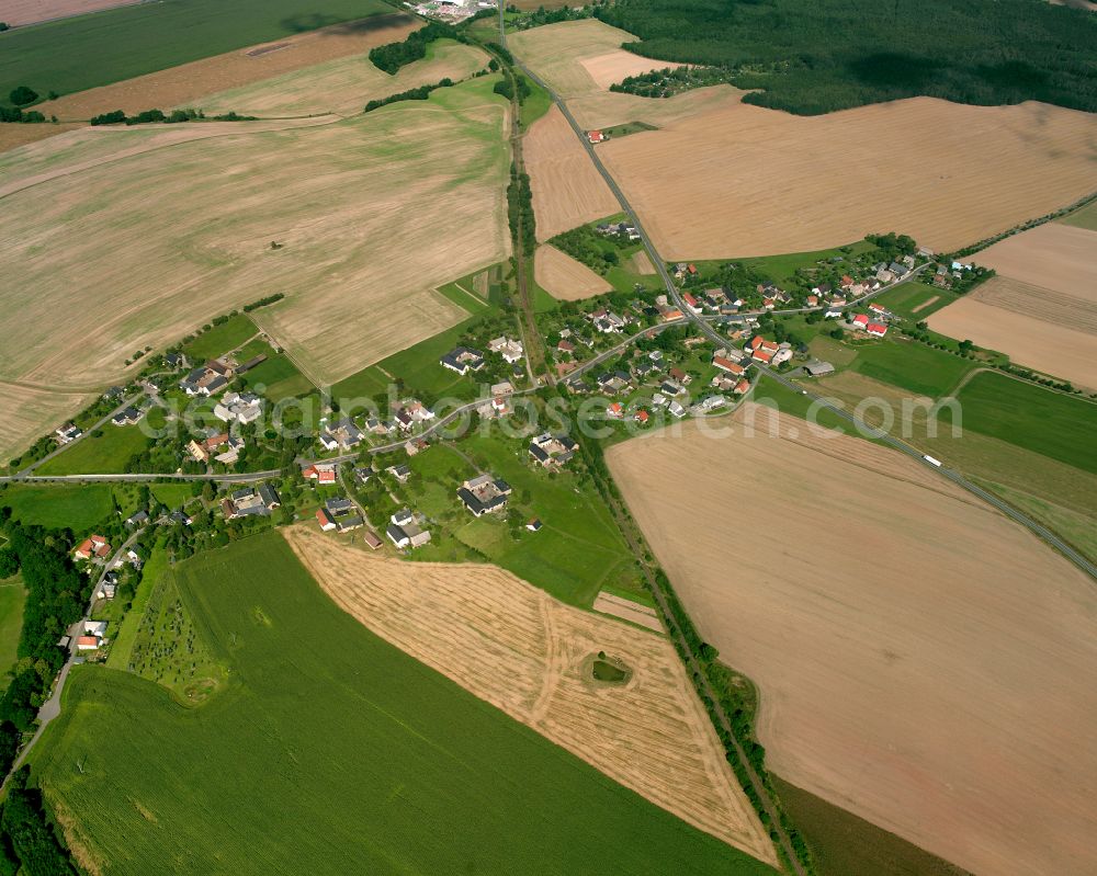 Aerial image Chursdorf - Agricultural land and field boundaries surround the settlement area of the village in Chursdorf in the state Thuringia, Germany