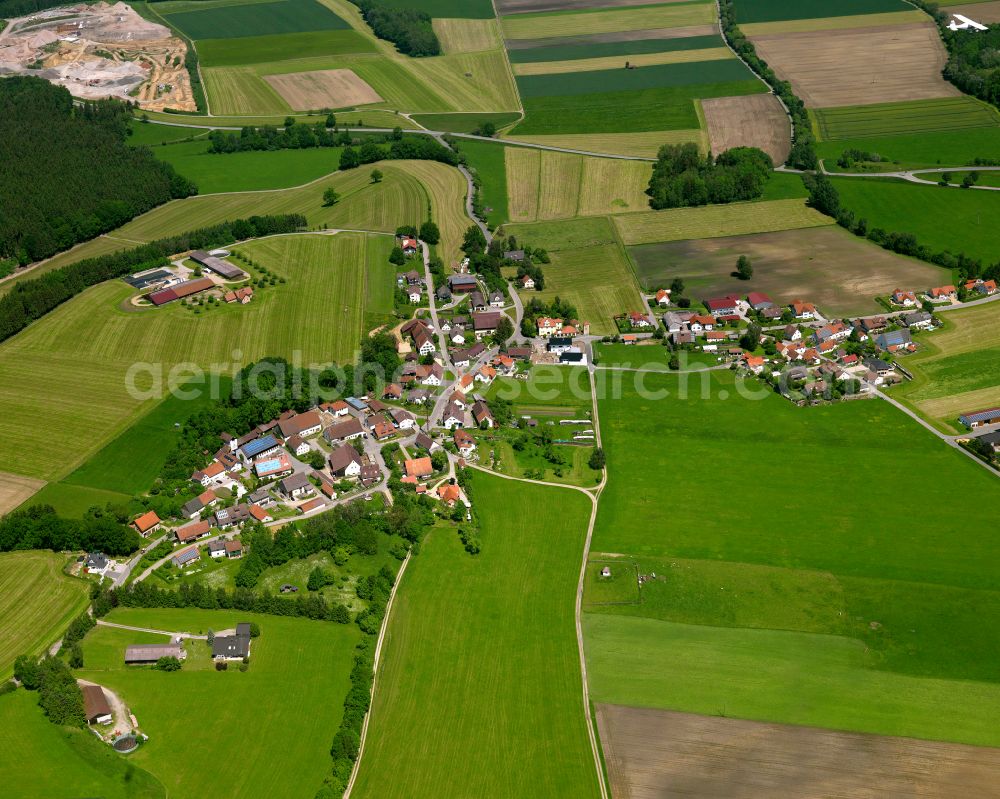 Aerial photograph Eichenberg - Agricultural land and field boundaries surround the settlement area of the village in Eichenberg in the state Baden-Wuerttemberg, Germany