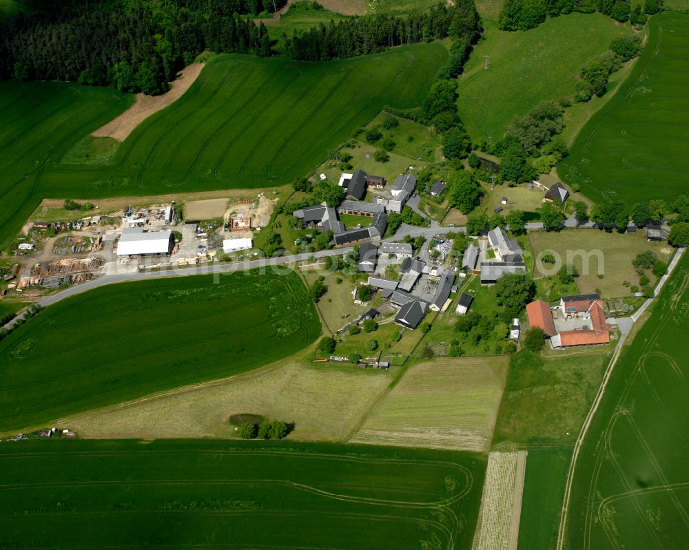 Aerial photograph Eubenberg - Agricultural land and field boundaries surround the settlement area of the village in Eubenberg in the state Thuringia, Germany