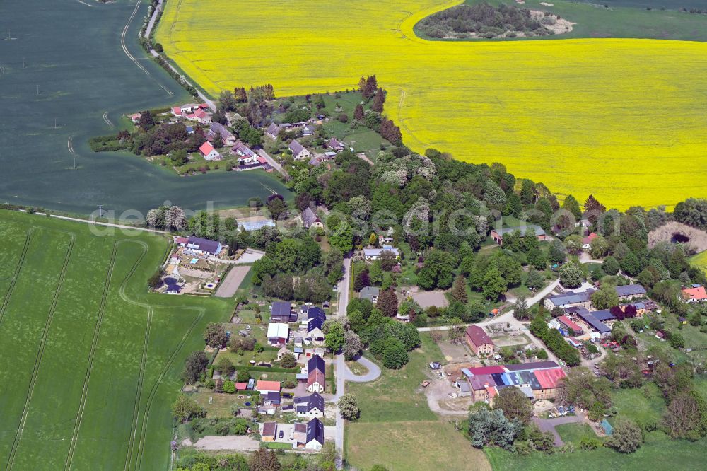 Aerial image Fahren - Agricultural land and field boundaries surround the settlement area of the village in Fahren in the state Mecklenburg - Western Pomerania, Germany