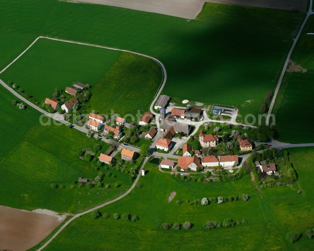 Aerial image Frankendorf - Agricultural land and field boundaries surround the settlement area of the village in Frankendorf in the state Bavaria, Germany