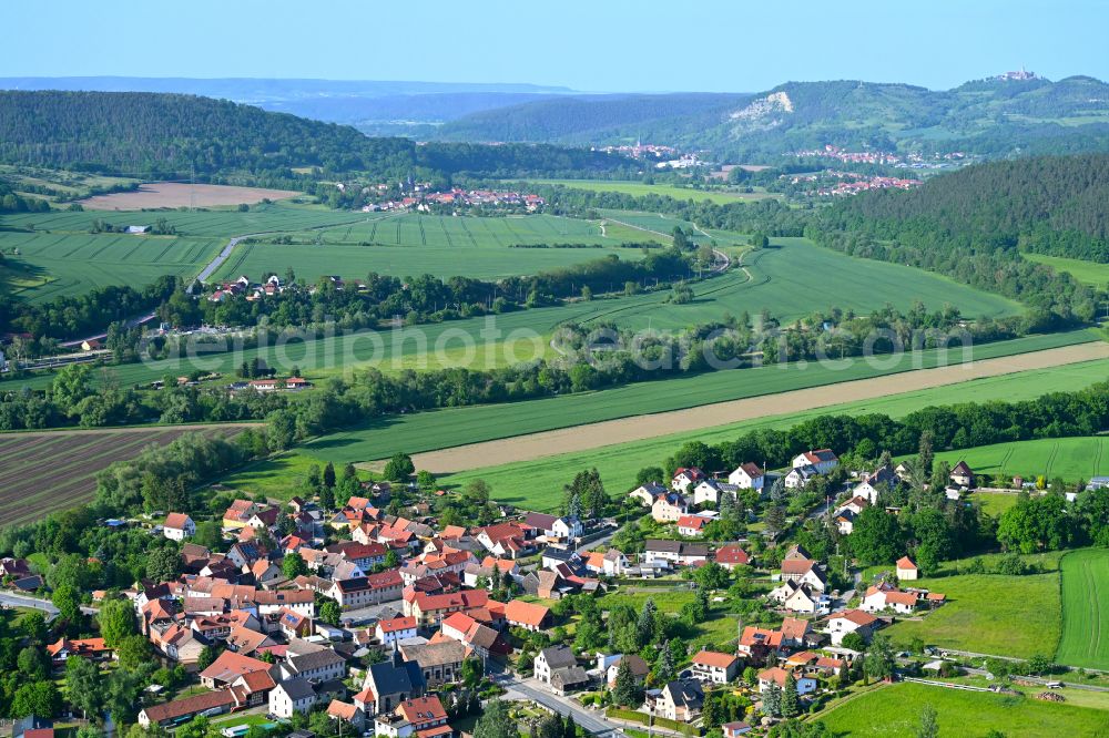 Freienorla from the bird's eye view: Agricultural land and field boundaries surround the settlement area of the village in Freienorla in the state Thuringia, Germany