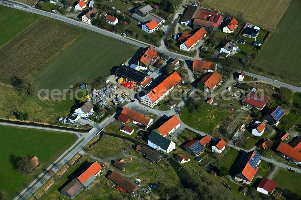 Gernstall from the bird's eye view: Agricultural land and field boundaries surround the settlement area of the village in Gernstall in the state Bavaria, Germany