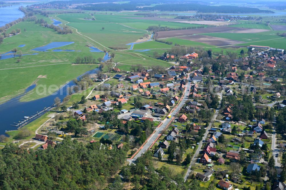 Aerial image Gorleben - Agricultural land and field boundaries surround the settlement area of the village in Gorleben in the state Lower Saxony, Germany