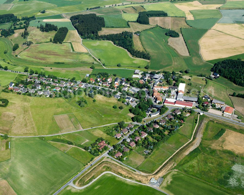 Aerial photograph Haidt - Agricultural land and field boundaries surround the settlement area of the village on street Plauener Strasse in Haidt in the state Bavaria, Germany