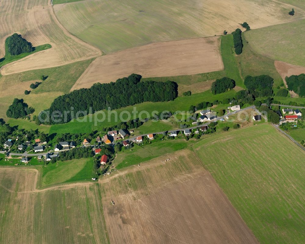 Aerial photograph Hausdorf - Agricultural land and field boundaries surround the settlement area of the village in Hausdorf in the state Saxony, Germany