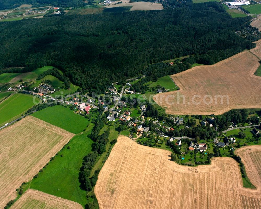 Kleinwaltersdorf from above - Agricultural land and field boundaries surround the settlement area of the village in Kleinwaltersdorf in the state Saxony, Germany