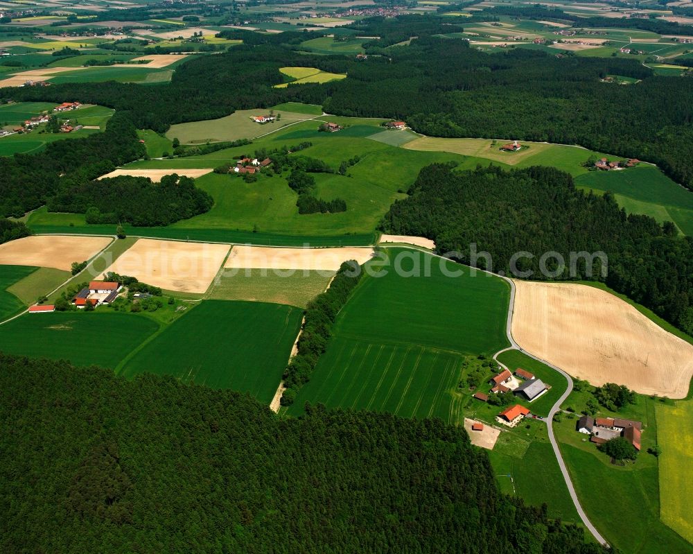 Aerial photograph Klessing - Agricultural land and field boundaries surround the settlement area of the village in Klessing in the state Bavaria, Germany