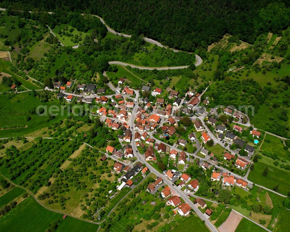 Aerial photograph Krehwinkel - Agricultural land and field boundaries surround the settlement area of the village in Krehwinkel in the state Baden-Wuerttemberg, Germany