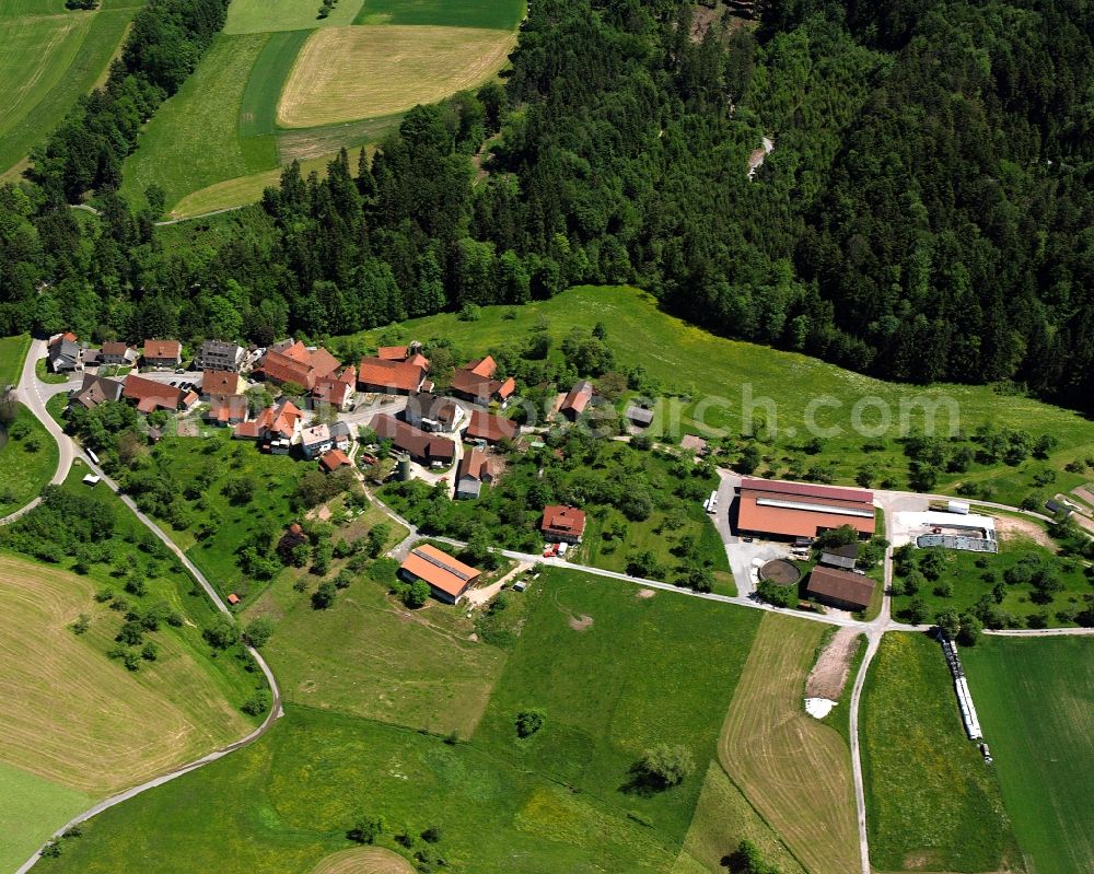 Aerial photograph Käsbach - Agricultural land and field boundaries surround the settlement area of the village in Käsbach in the state Baden-Wuerttemberg, Germany