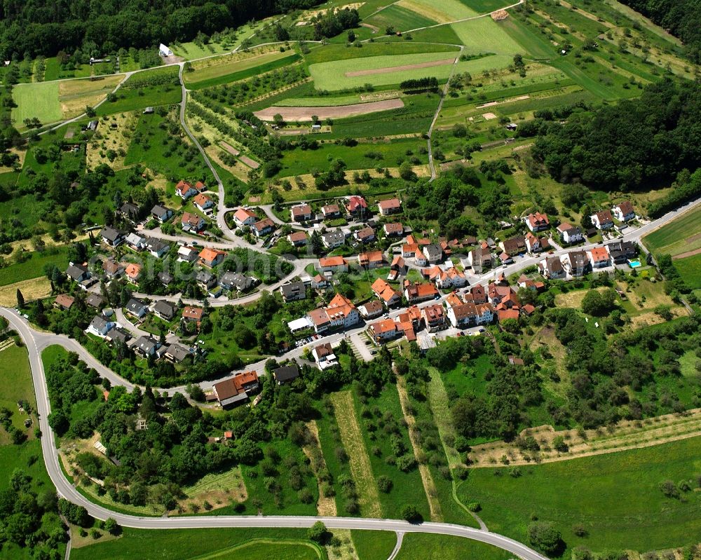 Aerial photograph Lehnenberg - Agricultural land and field boundaries surround the settlement area of the village in Lehnenberg in the state Baden-Wuerttemberg, Germany