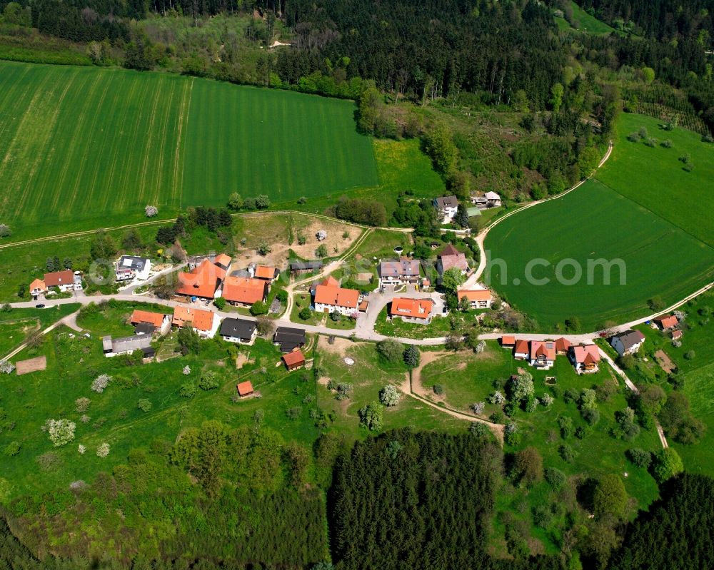 Aerial image Lindenbronn - Agricultural land and field boundaries surround the settlement area of the village in Lindenbronn in the state Baden-Wuerttemberg, Germany